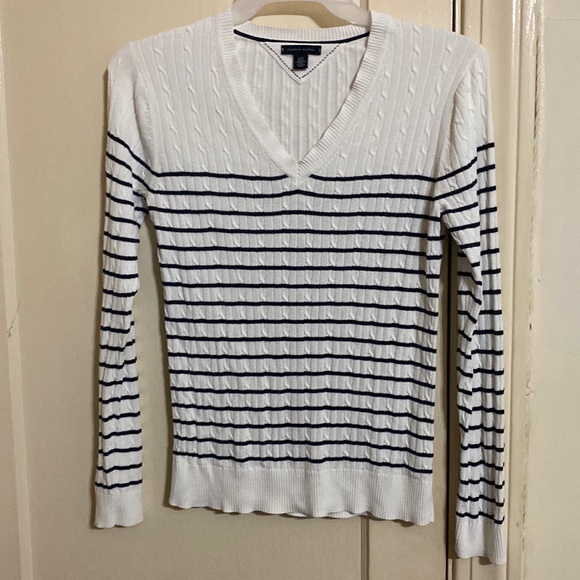 Tommy Hilfiger Sweaters - Tommy Hilfiger long sleeve shirt. Size: Large (used)